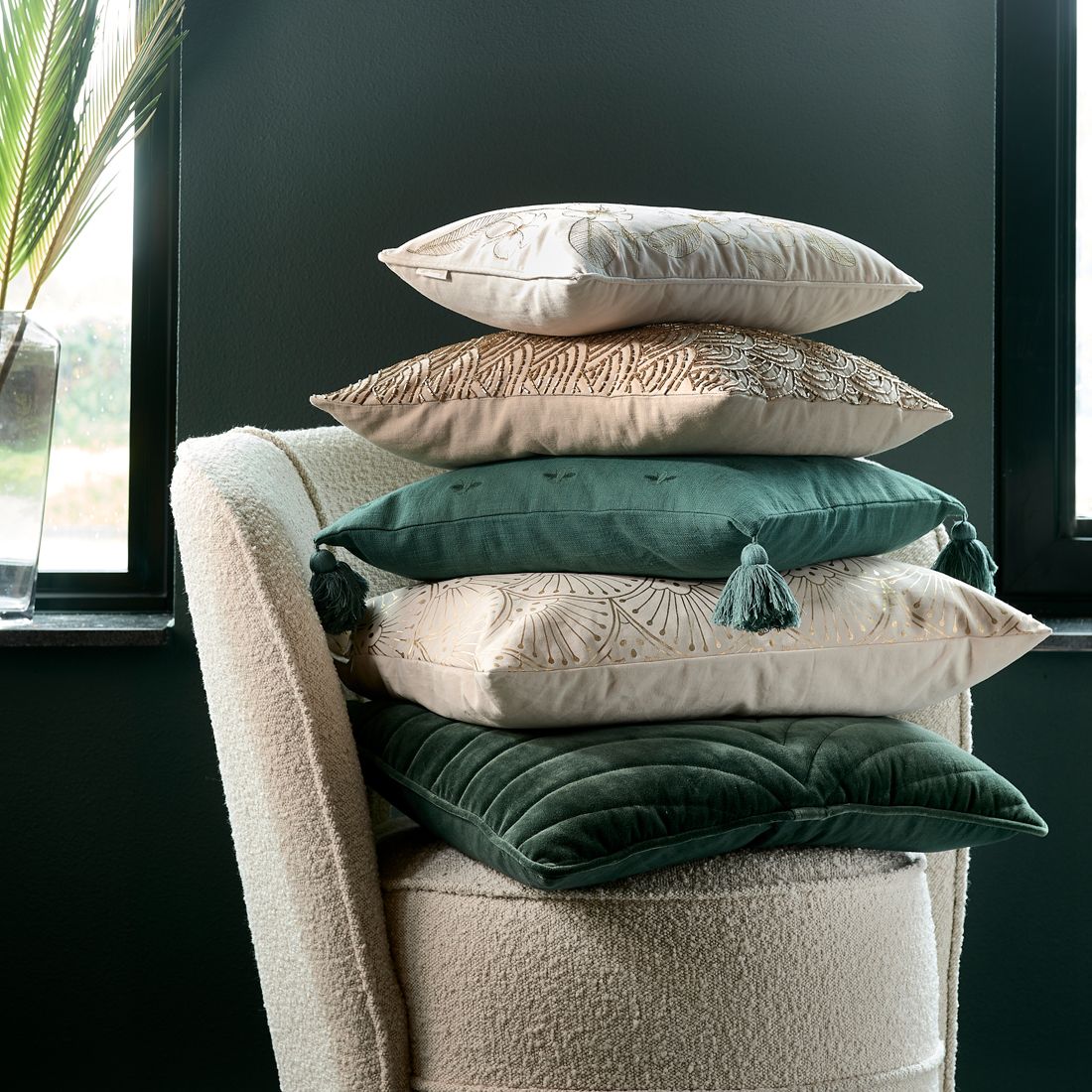 Riviera Maison Summer Velvet Pillow