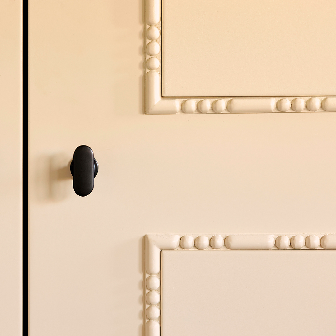 467/D Sausage and Pea Moulding